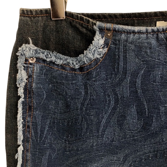 Moschino | NWT Two Tone Frayed Seam Donna Denim Jeans Size 8 - Picture 3 of 14